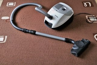 vysávač vacuum cleaner